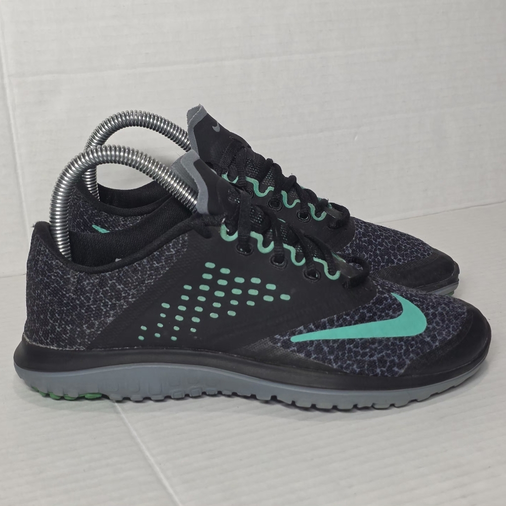 Nike FS Lite Run 2 Black & Green Running Sneakers Womans Size 6 - Picture 2 of 6